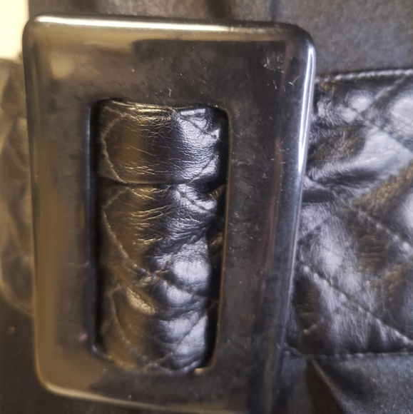 Wide Belt Black W/ Large Buckle Size 32 or smaller - Picture 3 of 3